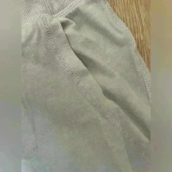 Harry Potter light gray women’s jogger style sweatpants with gold star detail: L - Picture 5 of 6